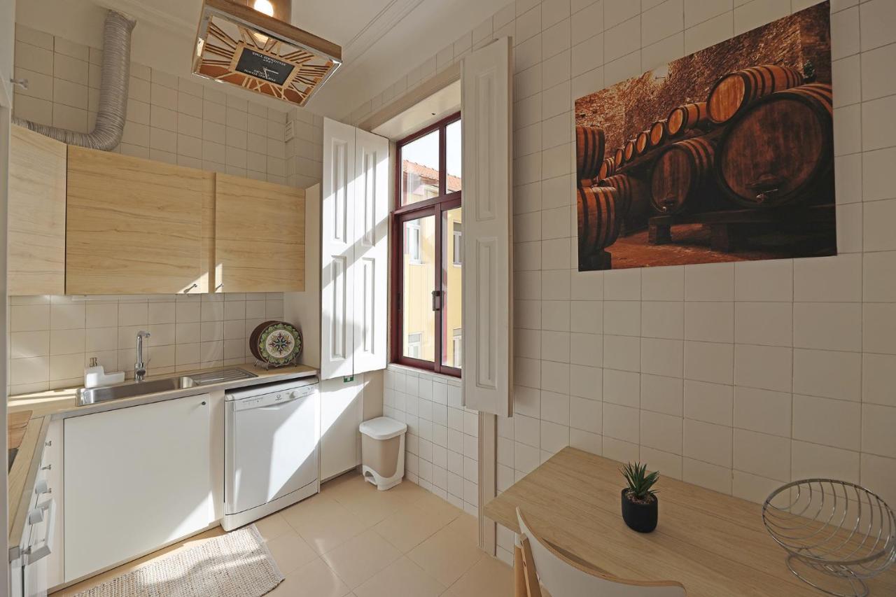Flh Porto Classic Apartment With Parking Kültér fotó